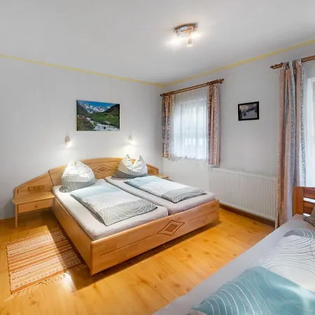 By Interhome アパート *