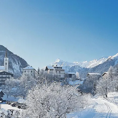 By Interhome Moderegg